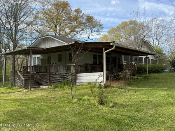$121,000 | 204 Highway 500, Lena, MS 39094