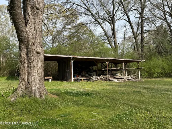 $121,000 | 204 Highway 500, Lena, MS 39094