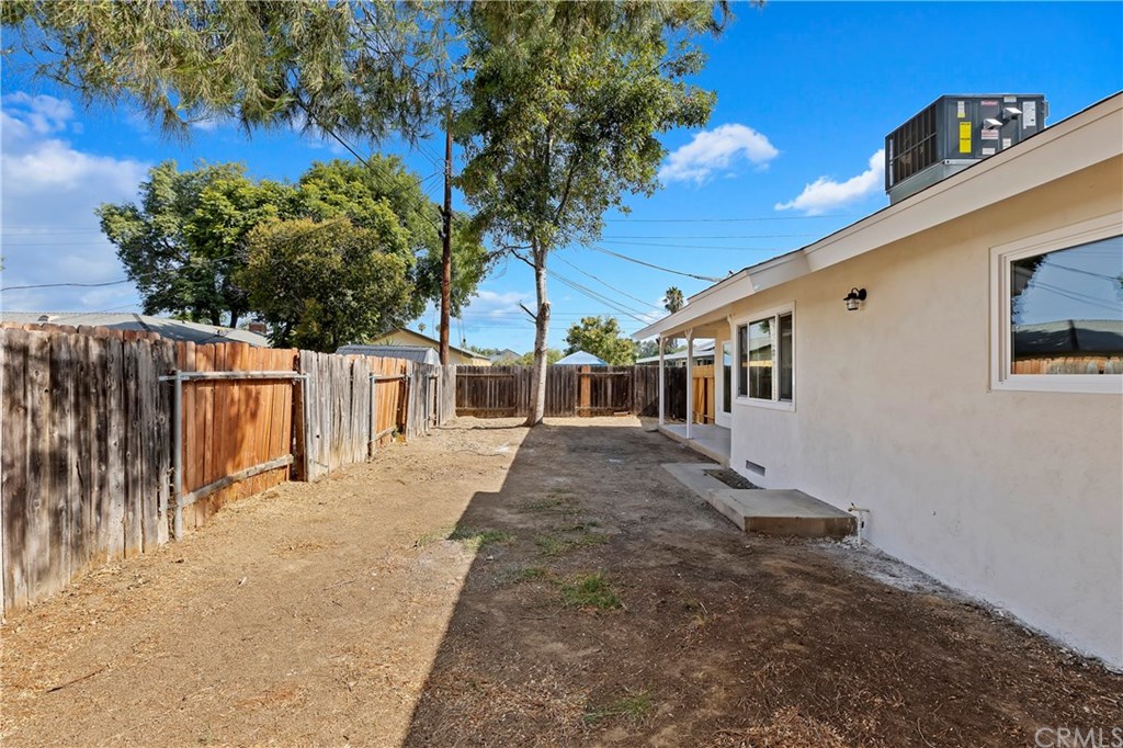 6427 Juanro Way Riverside, CA 92504 - Photo 22 of 23