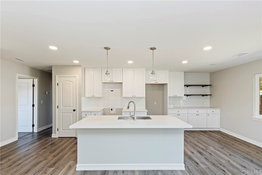 6427 Juanro Way Riverside, CA 92504 - Photo 9 of 23