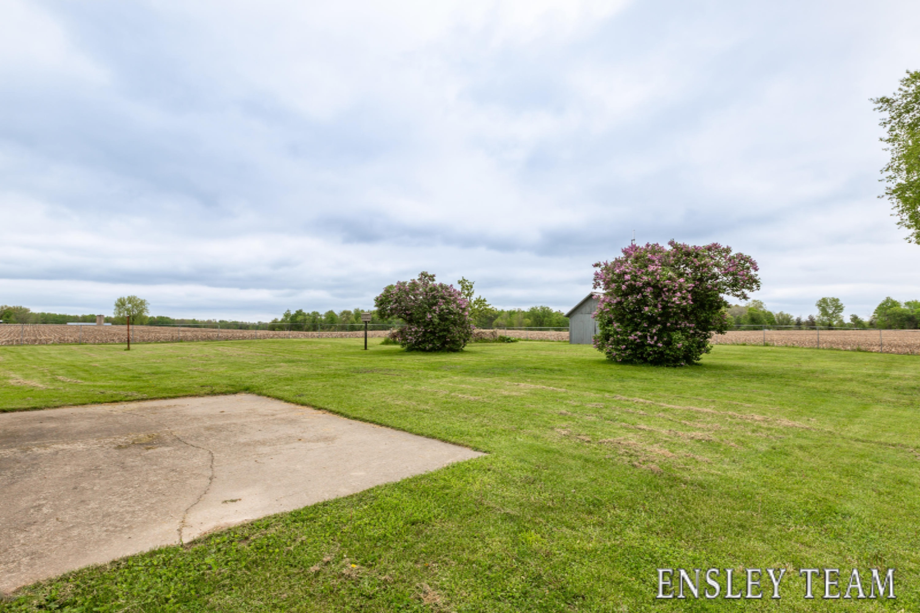 1233 Waldron Road South Crystal, MI 48818 - Photo 8 of 19 Ensley Team-1233 Waldron Rd Crystal-19