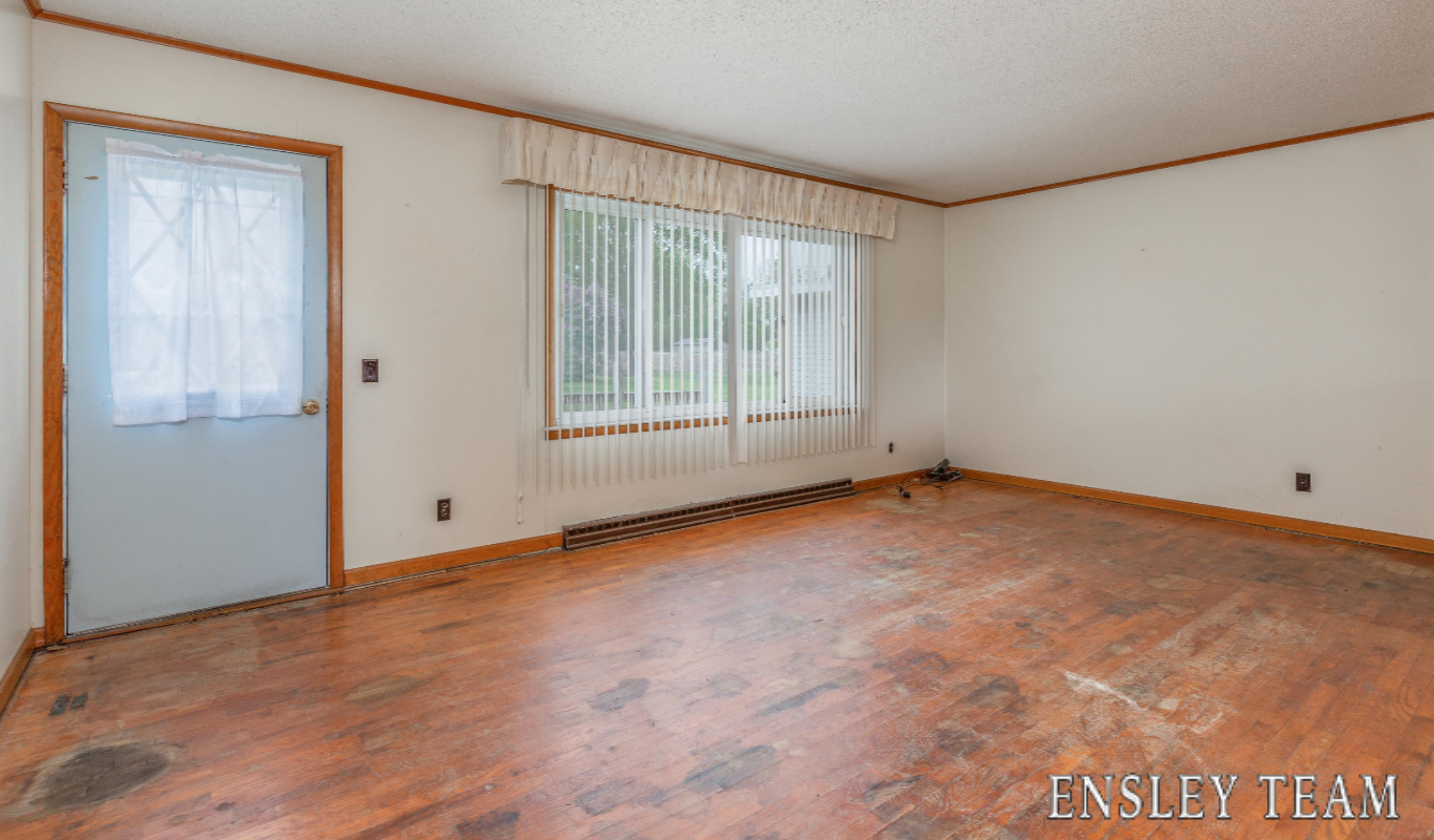 1233 Waldron Road South Crystal, MI 48818 - Photo 9 of 19 Ensley Team-1233 Waldron Rd Crystal-13