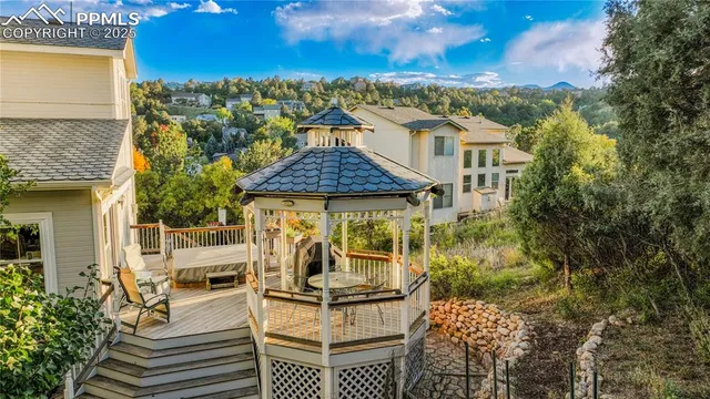 a view of a yard from a balcony