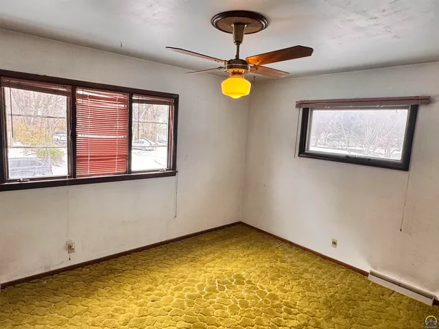 $135,000 | 430 Northeast Wabash Avenue, Topeka, KS 66616