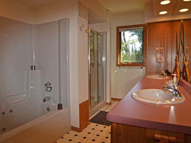 341 Timber Heights Drive Rhinelander, WI 54501 - Photo 14 of 20 Gallery Image 14