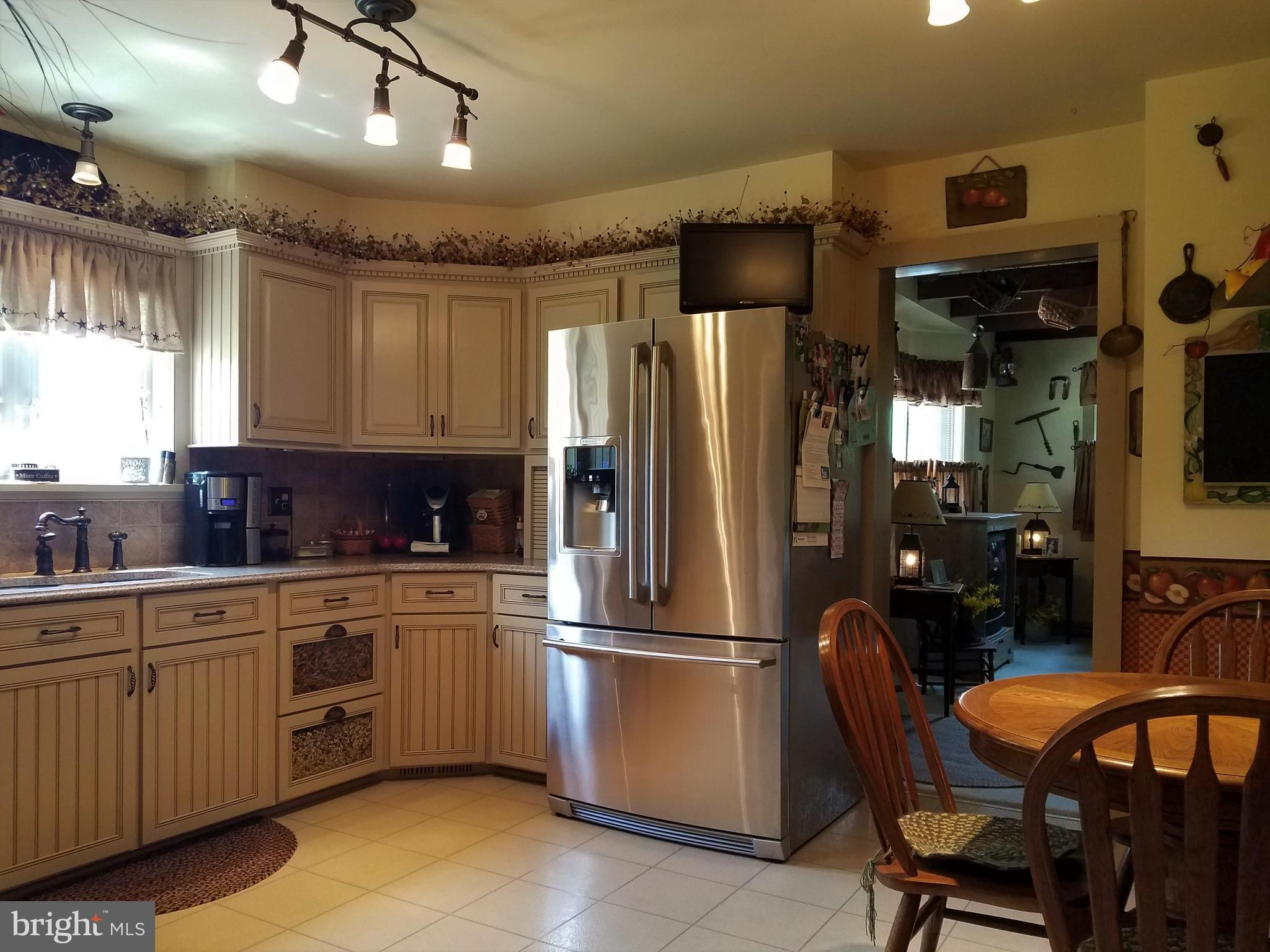 791 Lefever Road Thomasville, PA 17364 - Photo 7 of 39 Gallery Image 7
