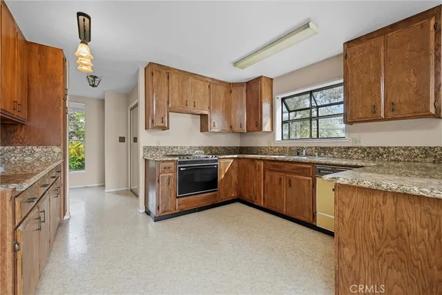 $275,000 | 14998 Lelabelle Boulevard, Clearlake, CA 95422