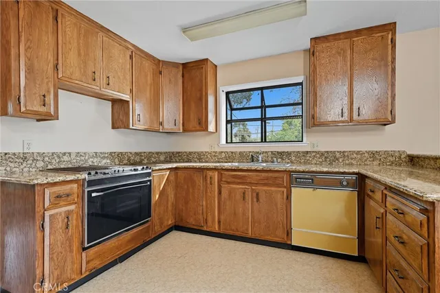 $275,000 | 14998 Lelabelle Boulevard, Clearlake, CA 95422