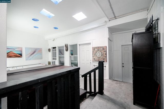 $675,000 | 2510 East 21st Street, Oakland, CA 94601