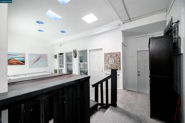 $720,000 | 2510 East 21st Street, Oakland, CA 94601