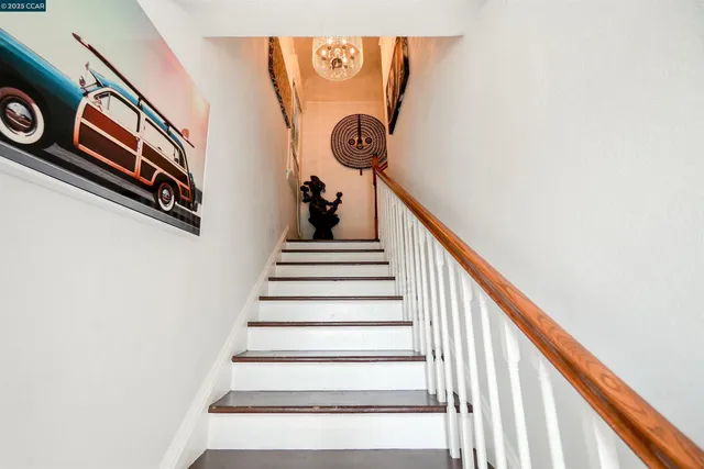 $720,000 | 2510 East 21st Street, Oakland, CA 94601