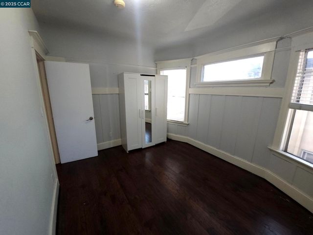 $675,000 | 2510 East 21st Street, Oakland, CA 94601