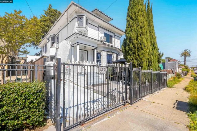 $675,000 | 2510 East 21st Street, Oakland, CA 94601