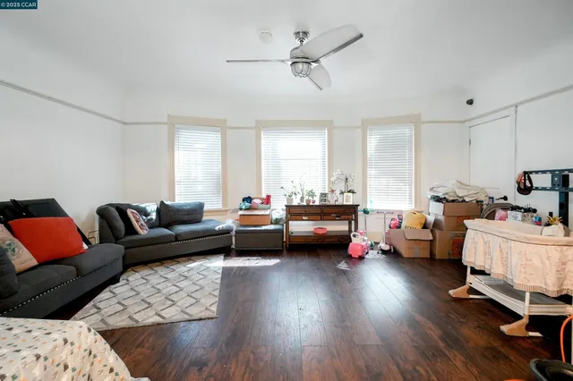 $720,000 | 2510 East 21st Street, Oakland, CA 94601