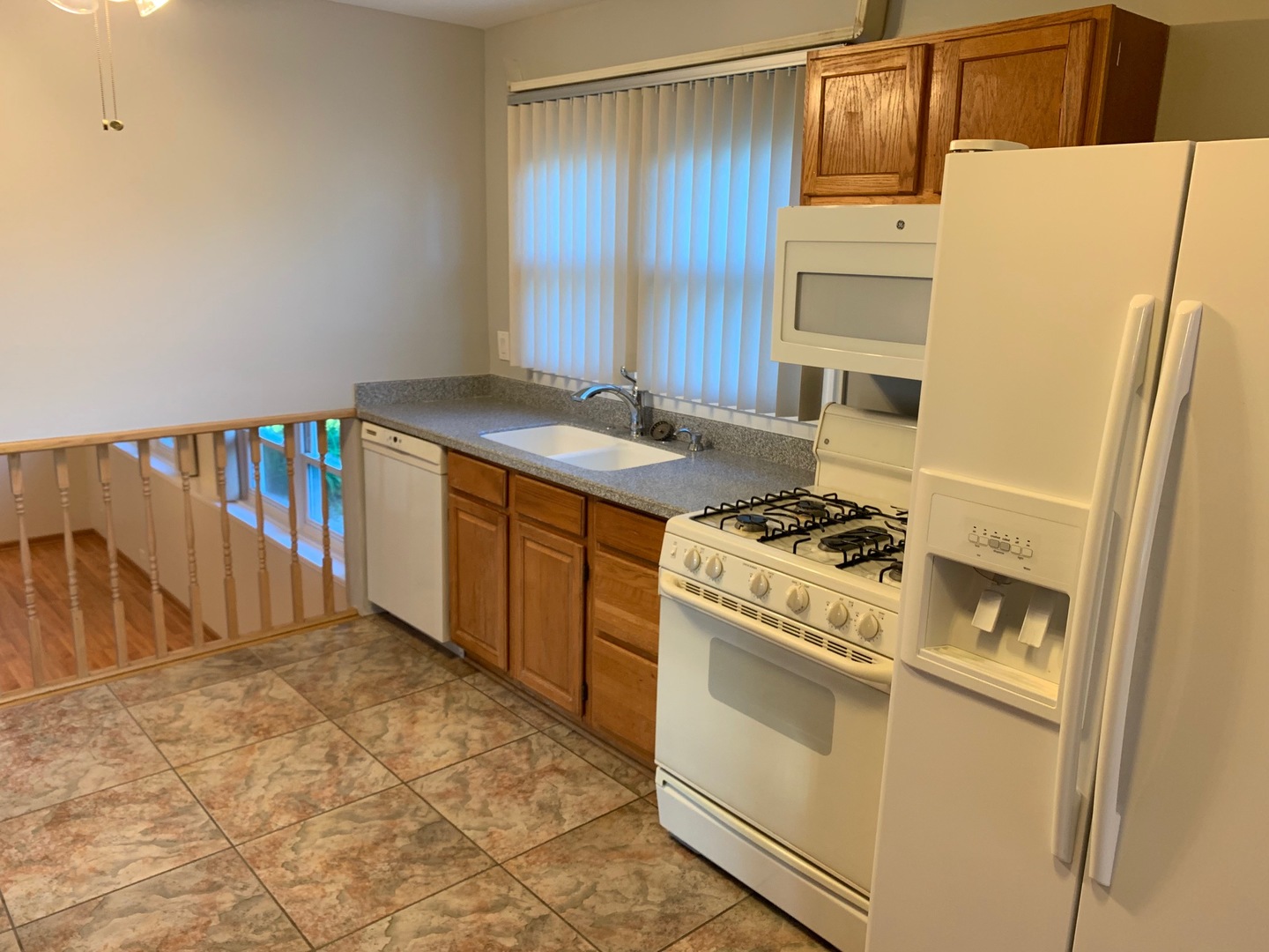 3608 East Frontage Road Rolling Meadows, IL 60008 - Photo 6 of 22