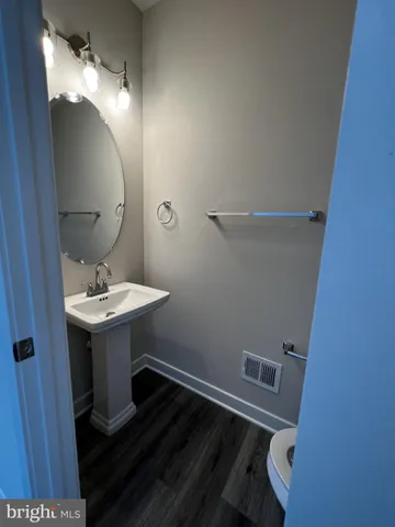 $2,195 | 38 Meadow View Lane, Colonial Beach, VA 22443