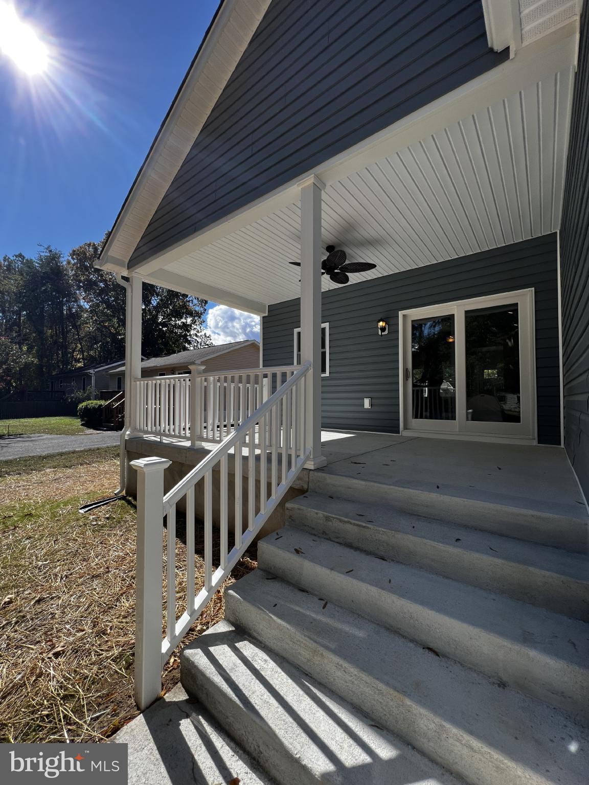 38 Meadow View Lane Colonial Beach, VA 22443 - Photo 28 of 44 Charming entryway with inviting steps.
