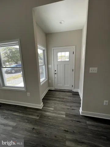 $2,195 | 38 Meadow View Lane, Colonial Beach, VA 22443