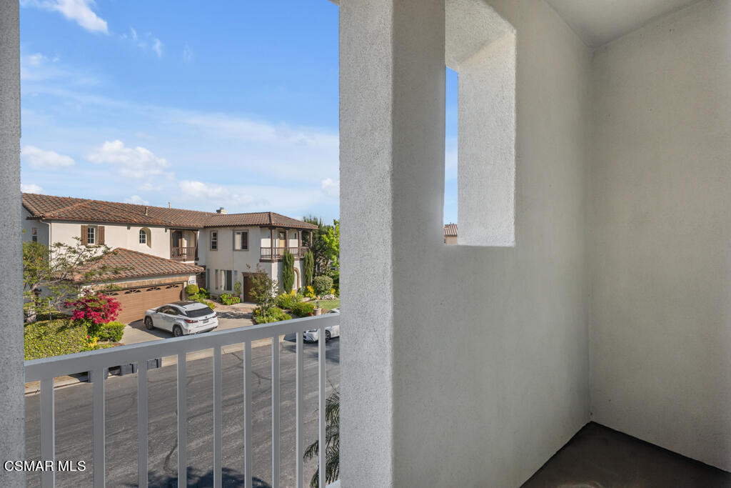 5937 Indian Terrace Drive Simi Valley, CA 93063 - Photo 45 of 75 5937 Indian Terrace Dr- HsHProd -47