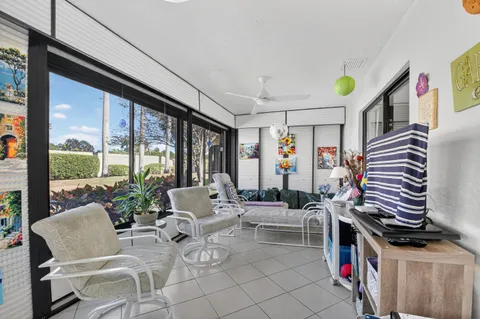 $289,000 | 5893 Sunswept Lane, Unit B, Boynton Beach, FL 33437
