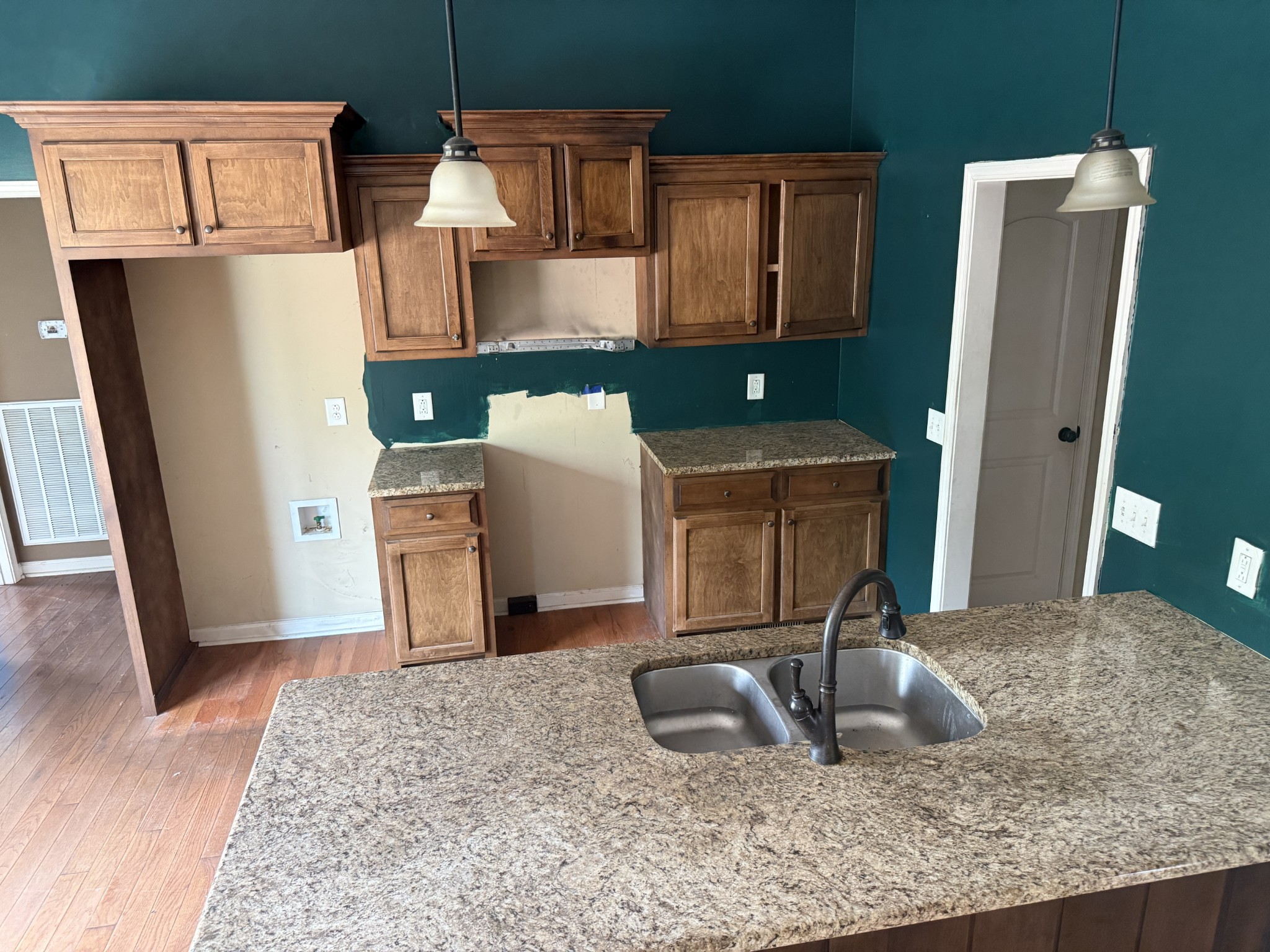 3143 Friendship Road Cross Plains, TN 37049 - Photo 7 of 21