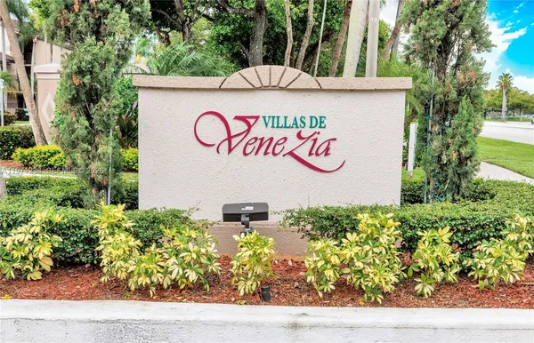 $2,400 | 9785 Nob Hill Court, Unit 9785, Sunrise, FL 33351