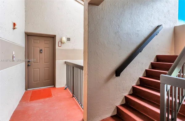 $2,400 | 9785 Nob Hill Court, Unit 9785, Sunrise, FL 33351