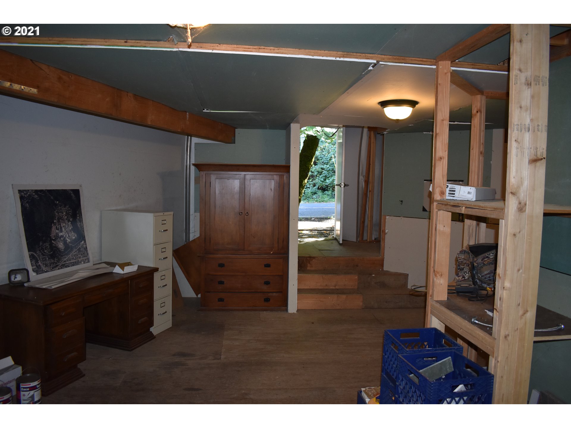 4911 Southwest Garden Home Road Portland, OR 97219 - Photo 13 of 15