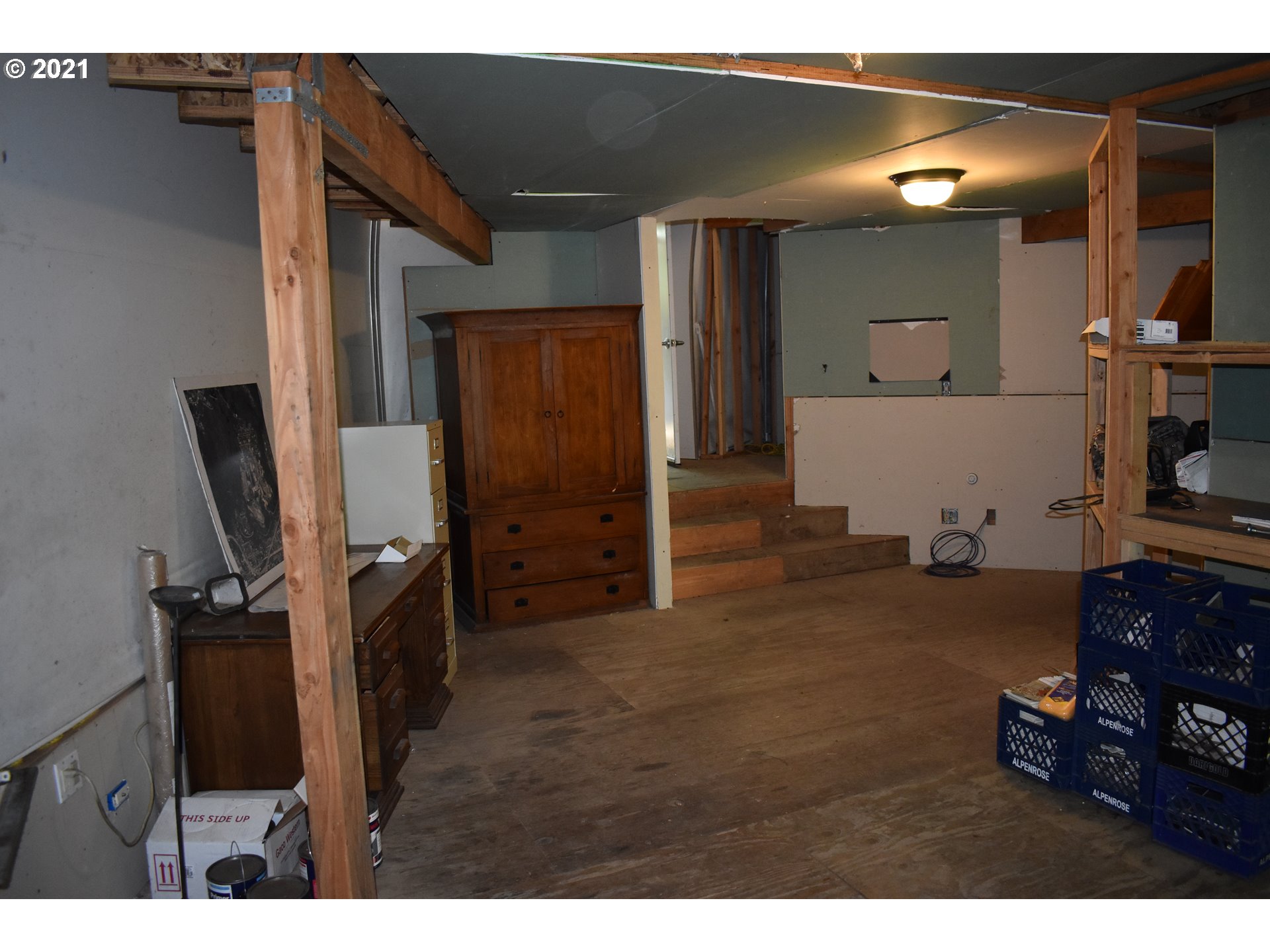 4911 Southwest Garden Home Road Portland, OR 97219 - Photo 14 of 15