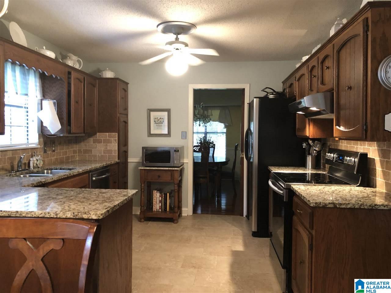 175 Cape Road Bessemer, AL 35023 - Photo 3 of 27