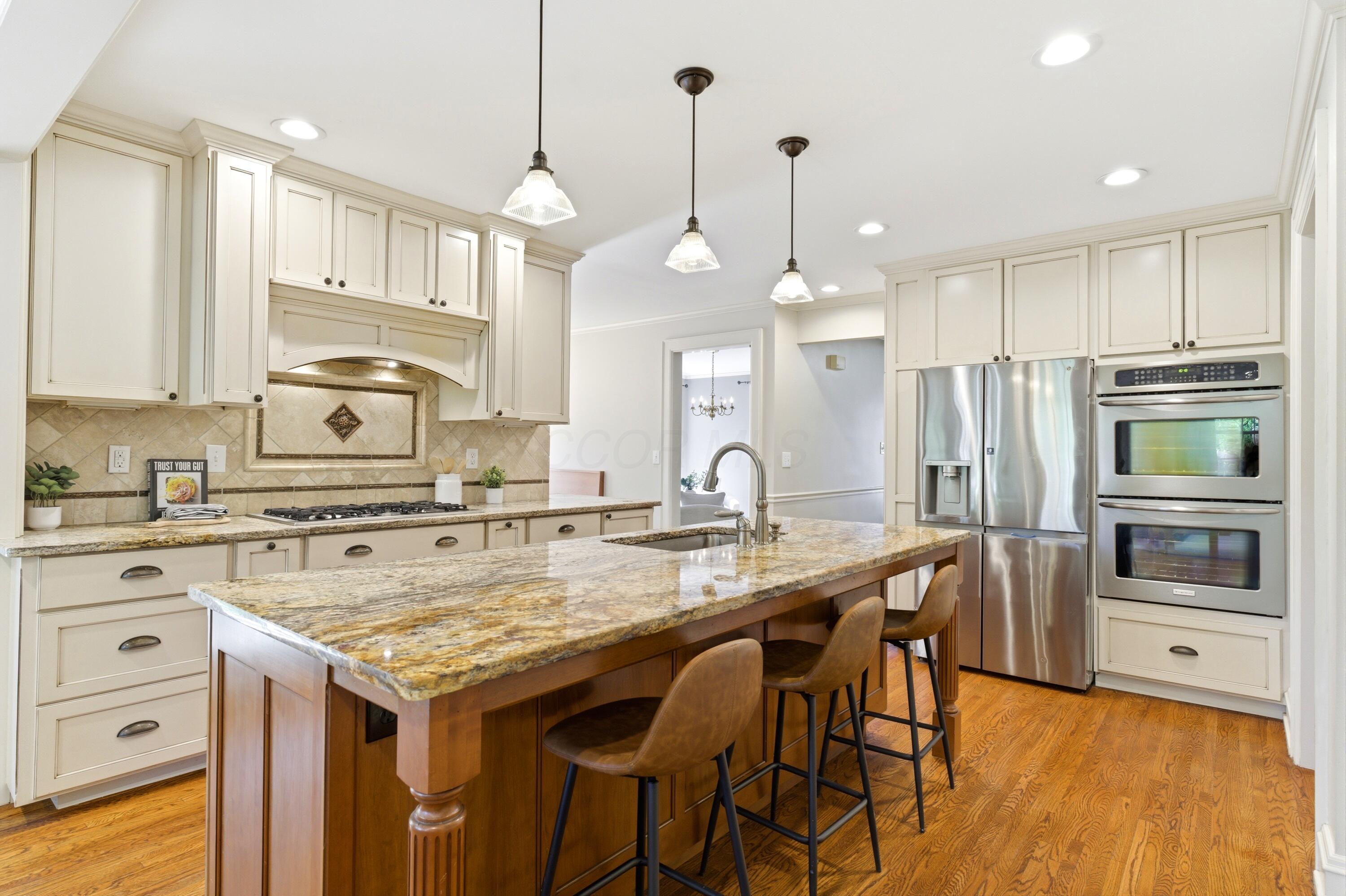 2478 Bryden Road Columbus, OH 43209 - Photo 10 of 78 Kitchen