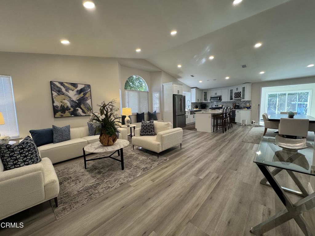 9967 Yew Court Rancho Cucamonga, CA 91730 - Photo 4 of 20 IMG_2748