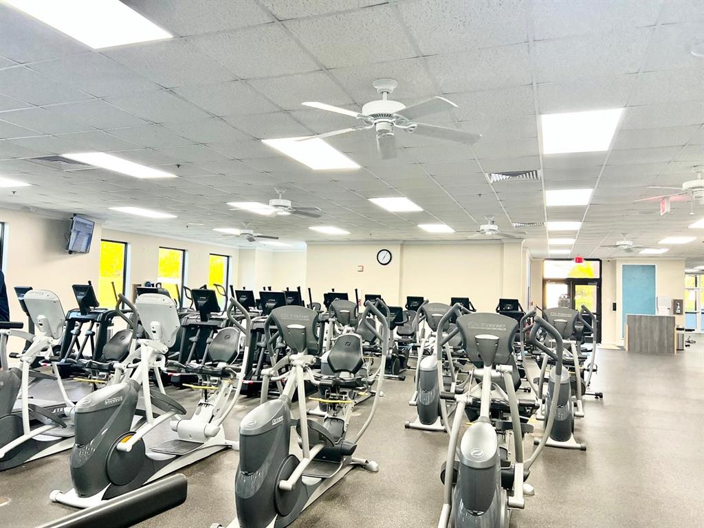 418 Durham, Unit 418 Deerfield Beach, FL 33442 - Photo 44 of 47 a view of a room with gym equipment
