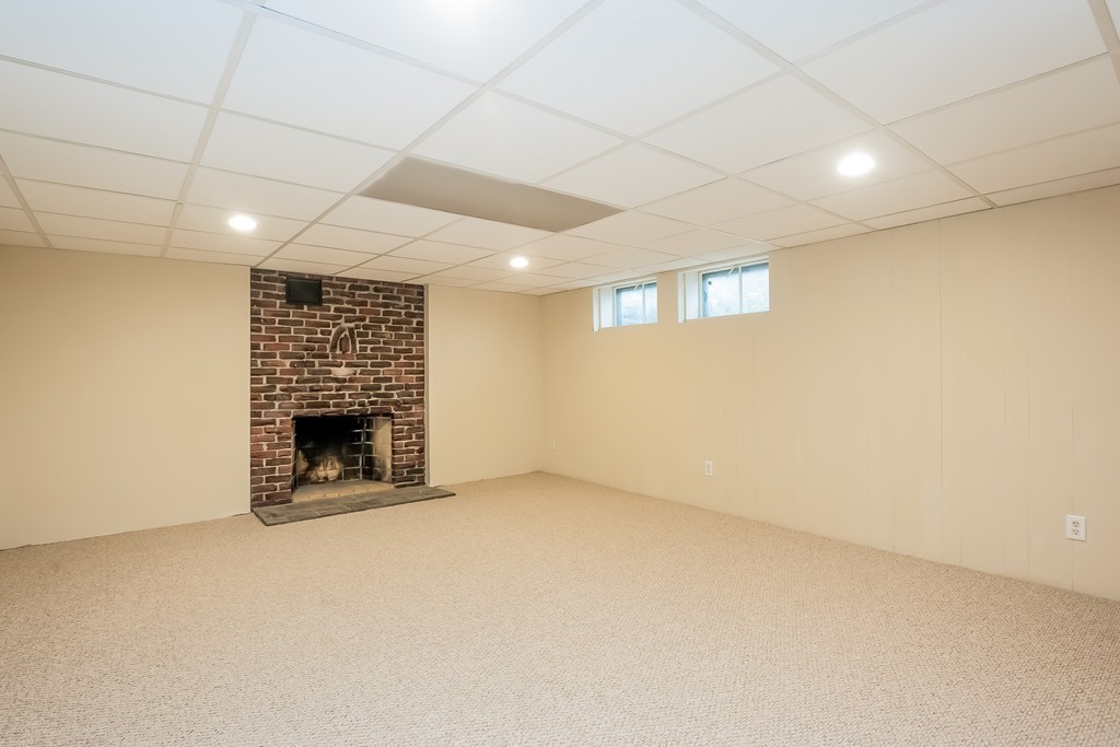 64 Gardiner Road Quincy, MA 02169 - Photo 20 of 22 Gallery Image 20