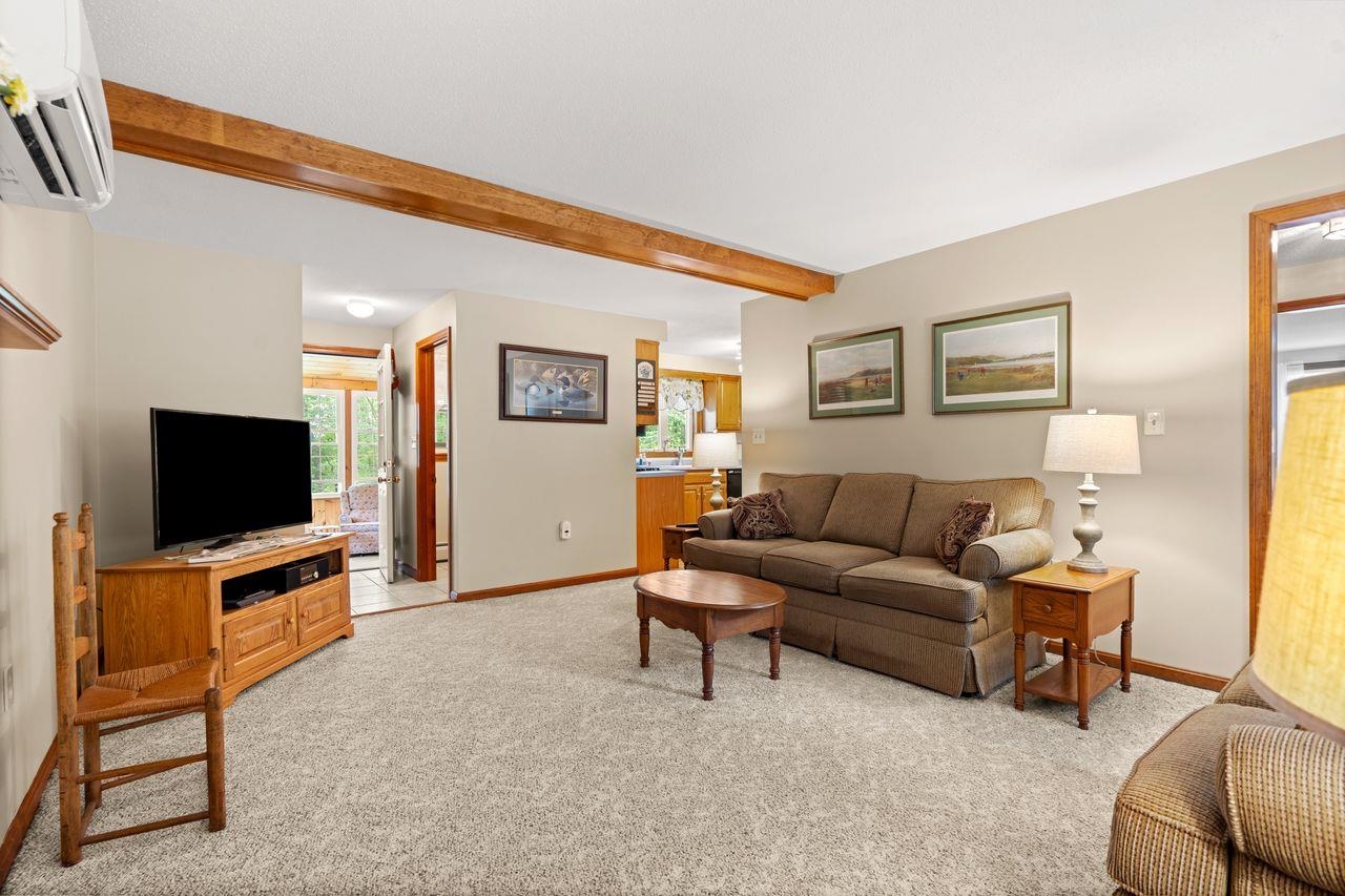 39 Autumn Run Hooksett, NH 03106 - Photo 12 of 38