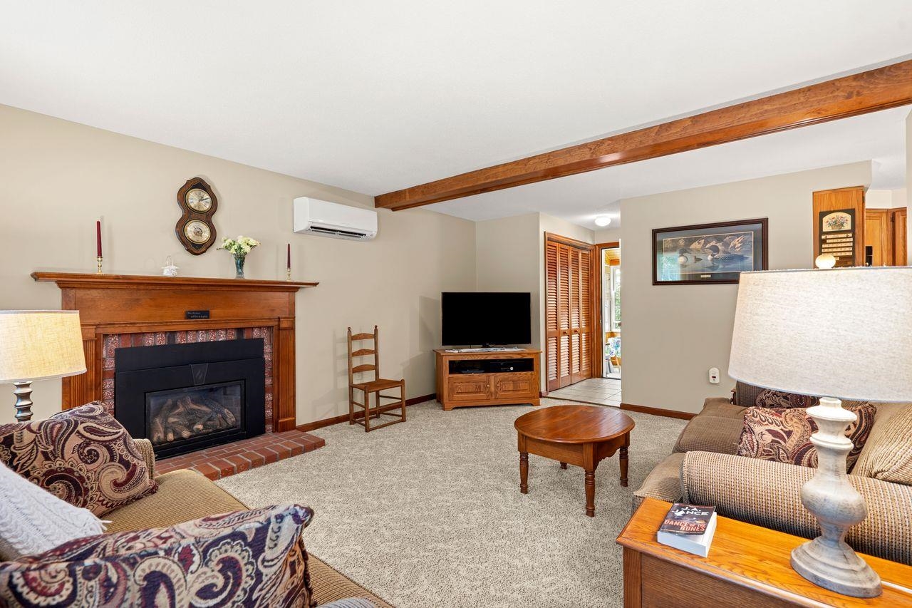 39 Autumn Run Hooksett, NH 03106 - Photo 13 of 38