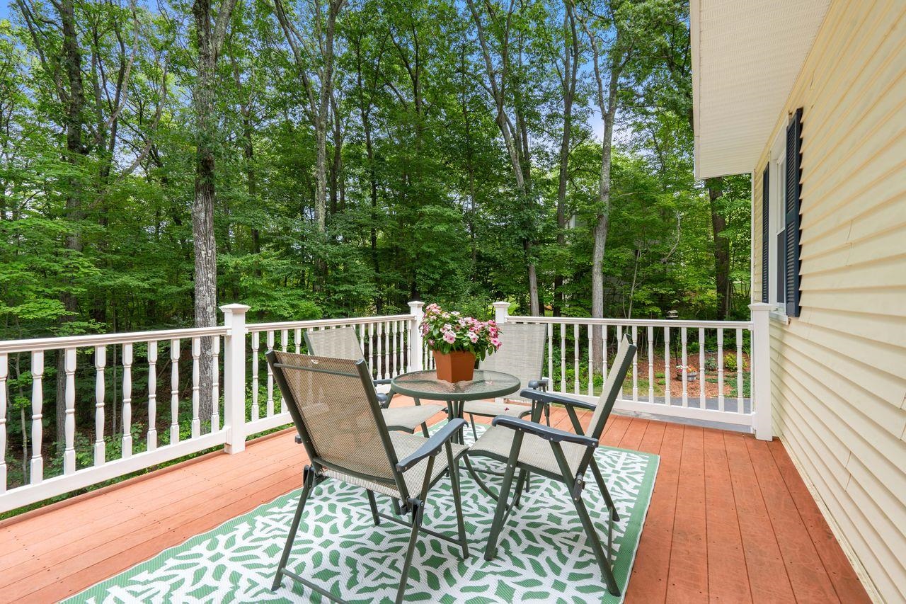 39 Autumn Run Hooksett, NH 03106 - Photo 37 of 38