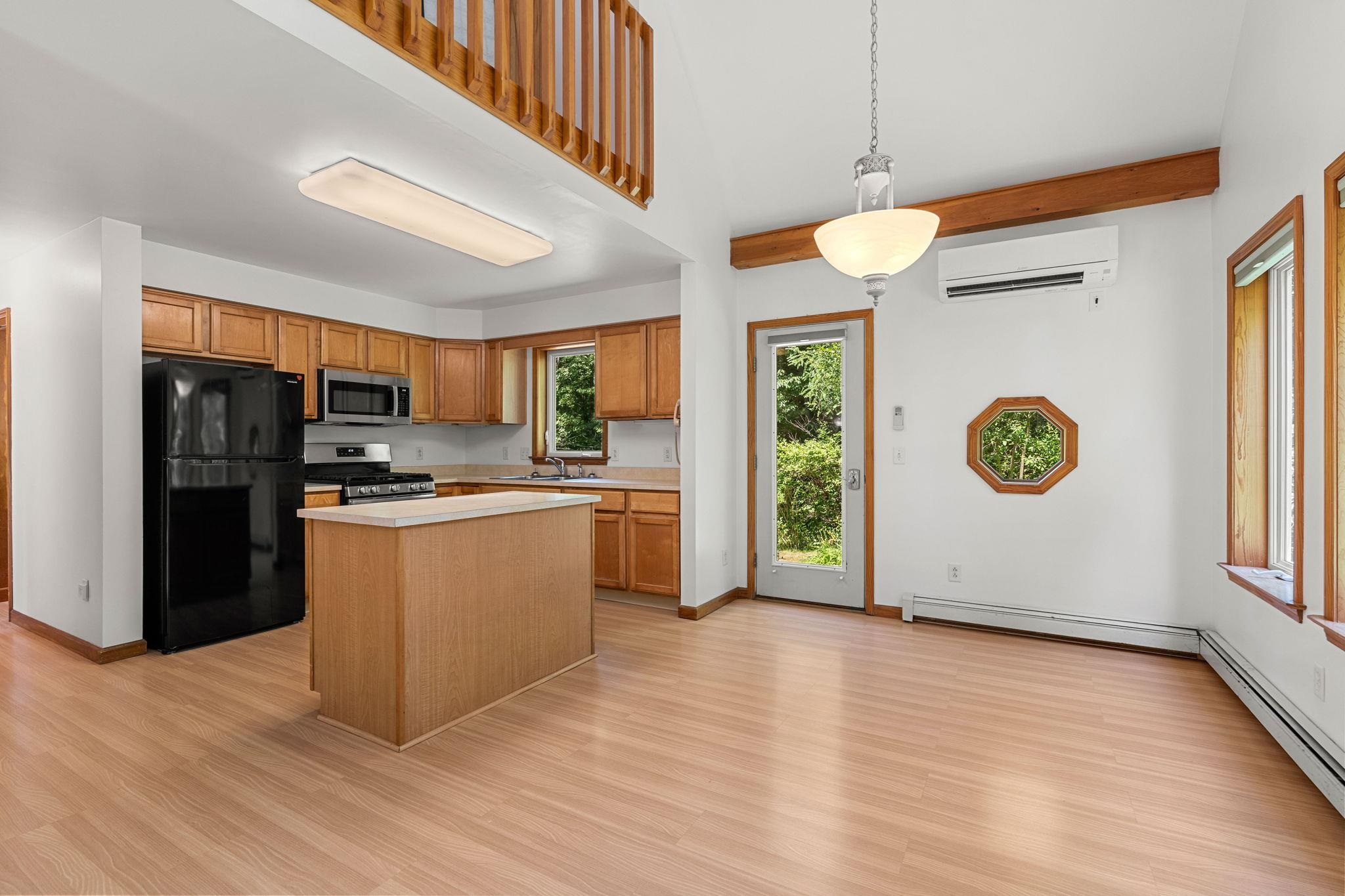33 Mountainview Road Temple, NH 03084 - Photo 10 of 48 Gallery Image 10