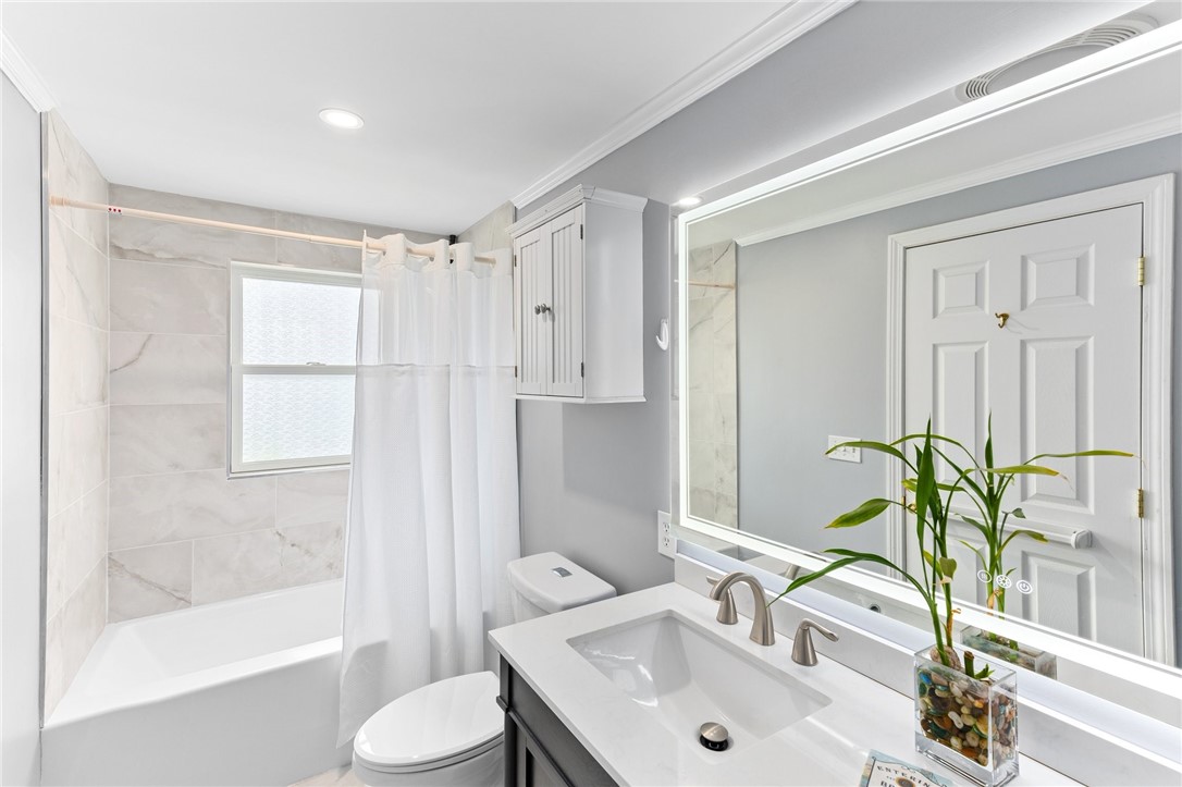 15 Cedar Drive Bristol, RI 02809 - Photo 13 of 27