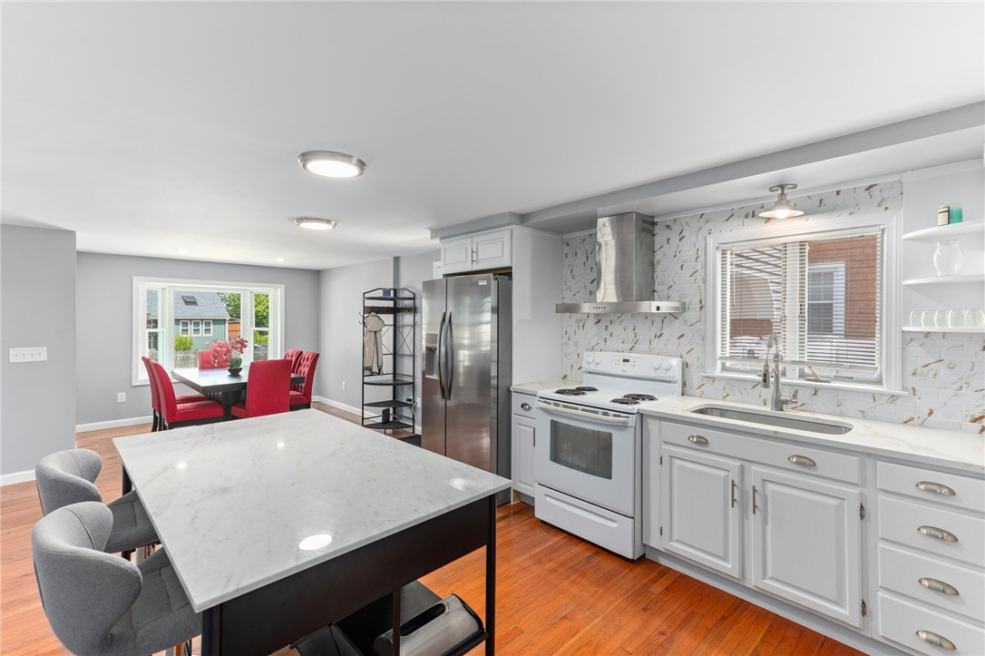 15 Cedar Drive Bristol, RI 02809 - Photo 10 of 27