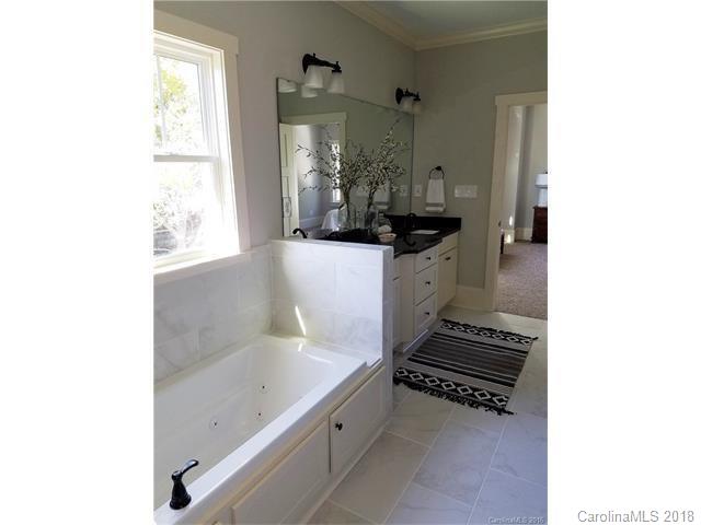 1710 Berryhill Road Charlotte, NC 28208 - Photo 16 of 23 Gallery Image 16