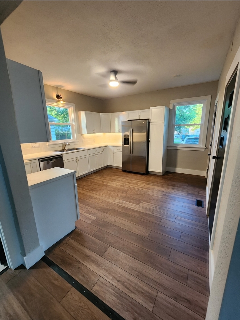 1718 11th Street Moline, IL 61265 - Photo 6 of 30