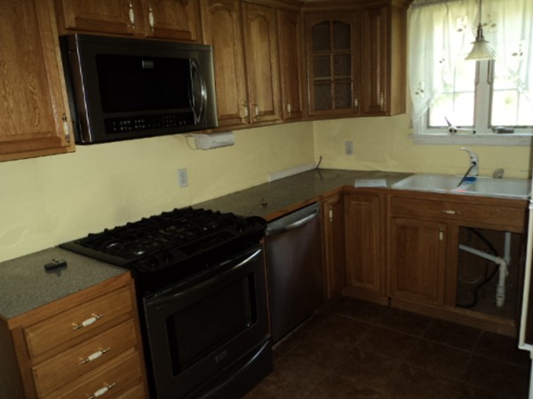 1377 Riverside Drive Thompson, CT 06255 - Photo 7 of 12 Gallery Image 7
