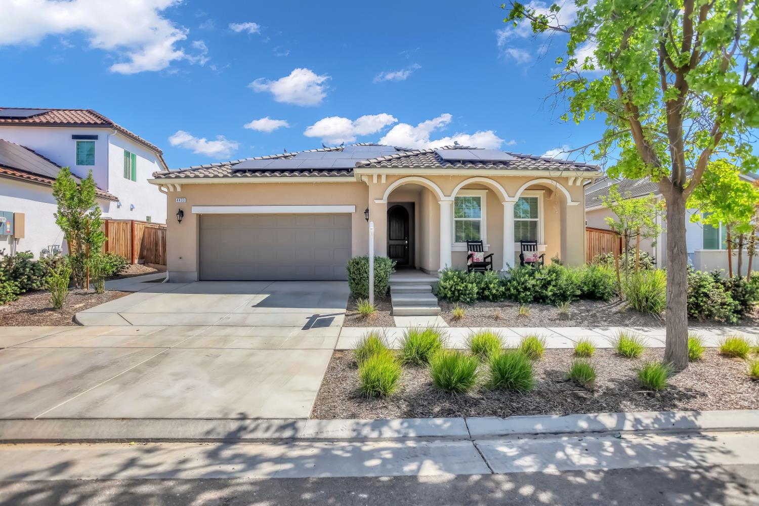 4433 Oak Knoll Road Madera, CA 93636 - Photo 3 of 44