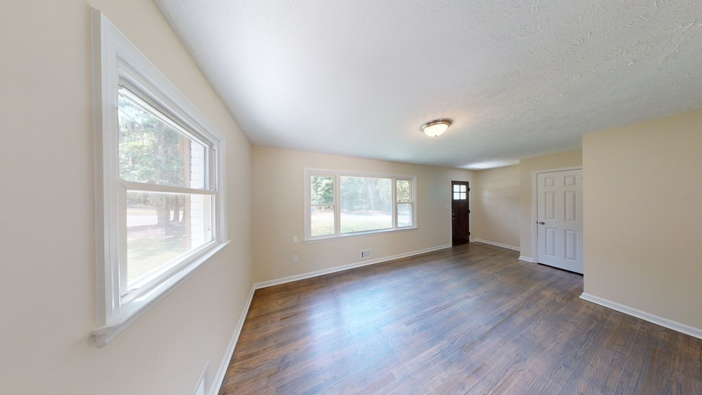213 Daniel Street Jackson, SC 29831 - Photo 6 of 29 Gallery Image 6
