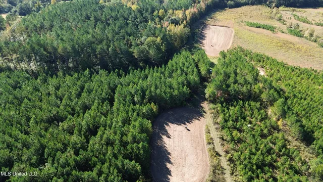 $752,500 | Shady Grove Road, Goodman, MS 39079