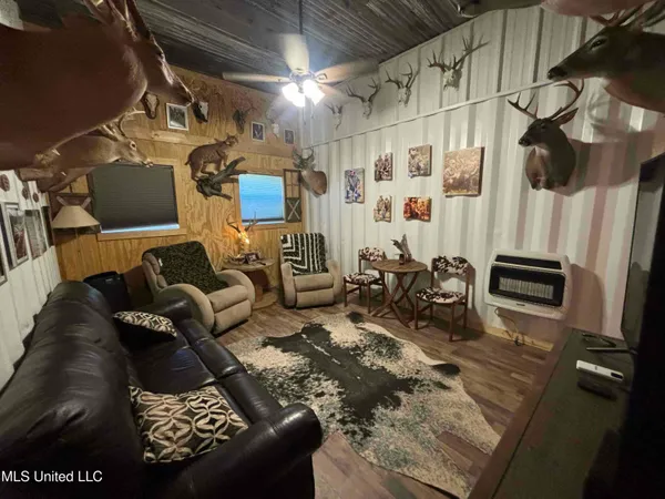 $752,500 | Shady Grove Road, Goodman, MS 39079