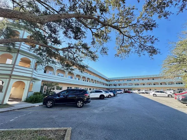 $1,550 | 2287 Philippine Drive, Unit 29, Clearwater, FL 33763
