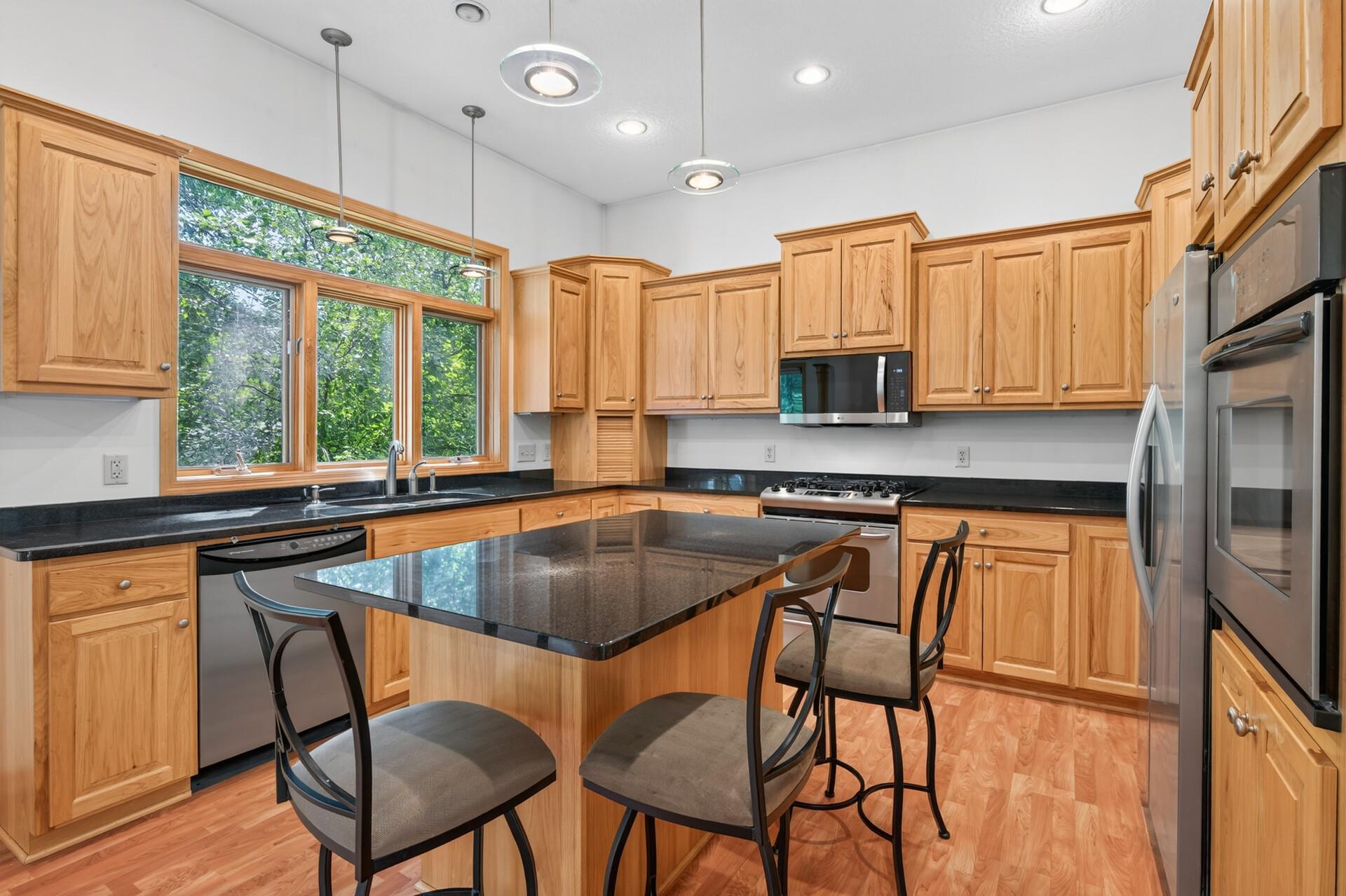 633 Burlington Road St. Paul, MN 55119 - Photo 15 of 70