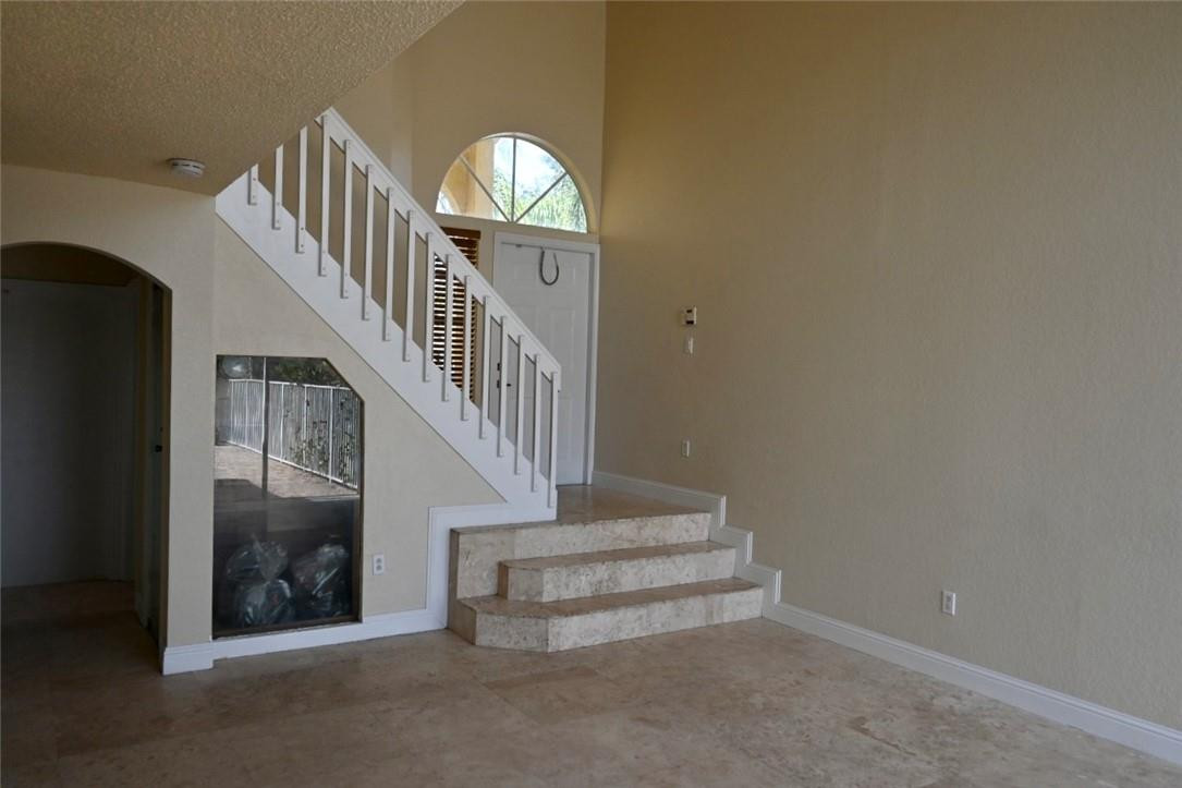 16401 Sapphire Bend Weston, FL 33331 - Photo 12 of 27 Photo 12